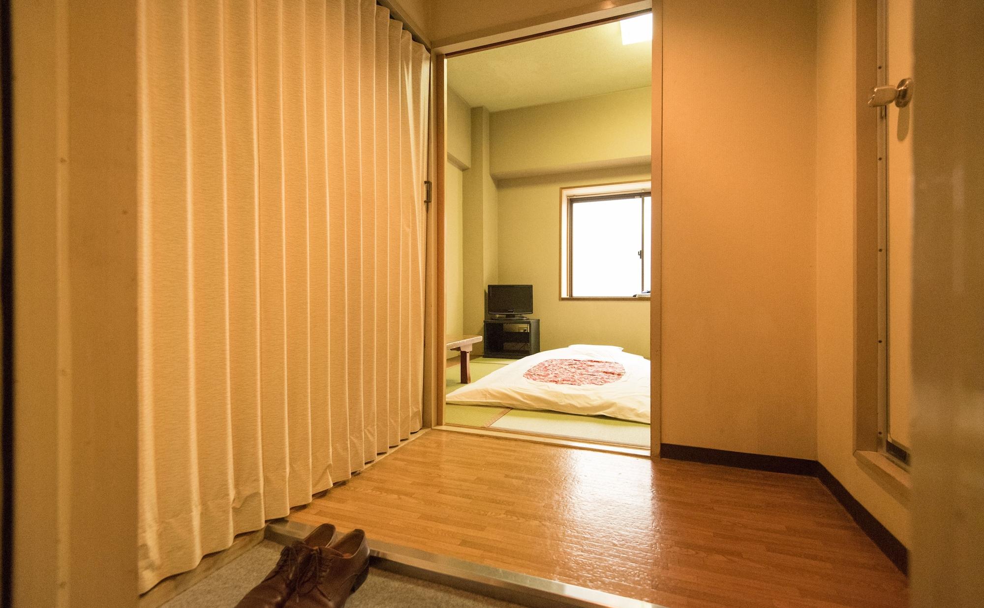 Kyoto Travellers Inn Zewnętrze zdjęcie