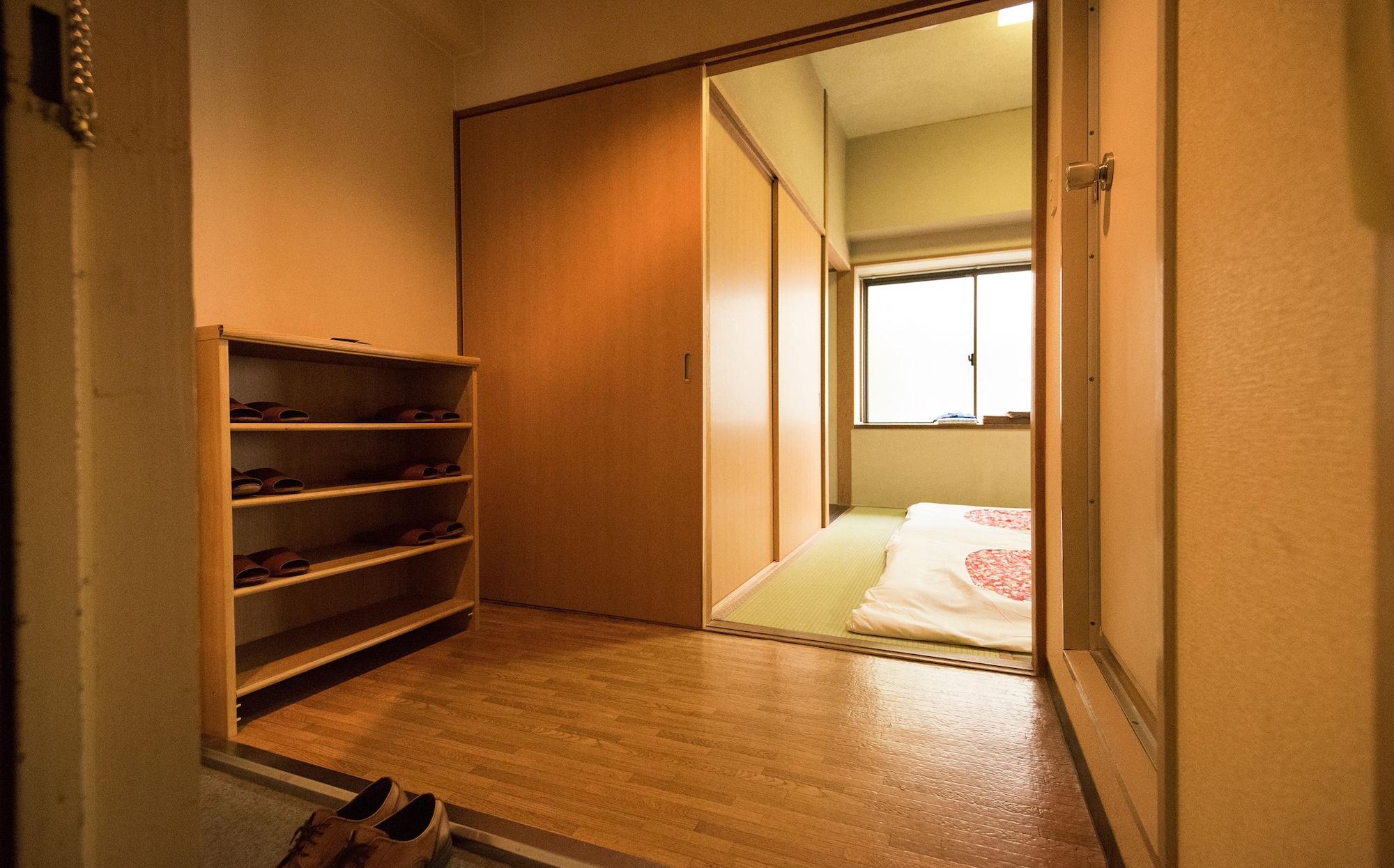 Kyoto Travellers Inn Zewnętrze zdjęcie