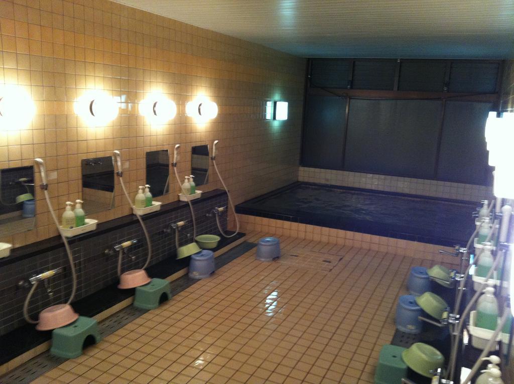 Kyoto Travellers Inn Zewnętrze zdjęcie