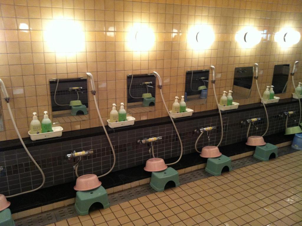 Kyoto Travellers Inn Zewnętrze zdjęcie